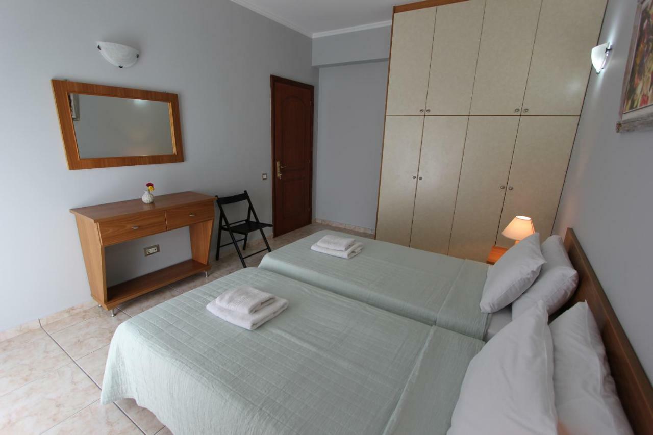 Tosis Apartments Svoronata Bagian luar foto