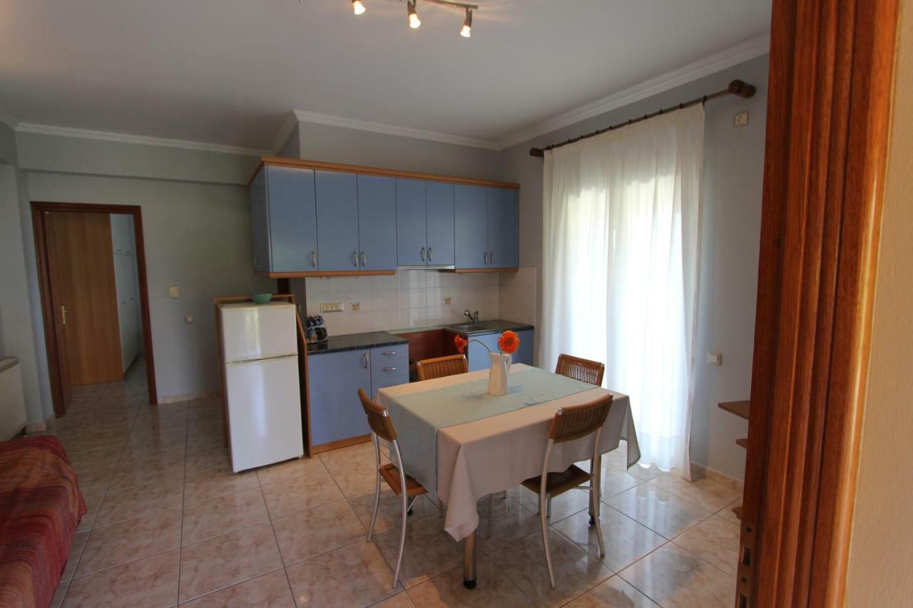 Tosis Apartments Svoronata Bagian luar foto