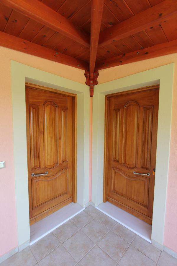 Tosis Apartments Svoronata Bagian luar foto